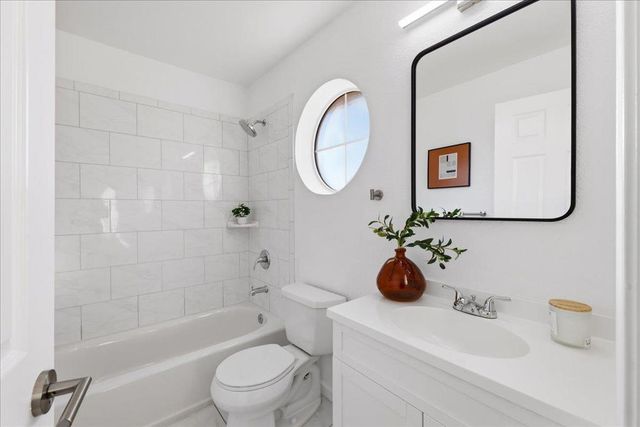 6031 Commerce Drive 7, Fremont, CA 94555