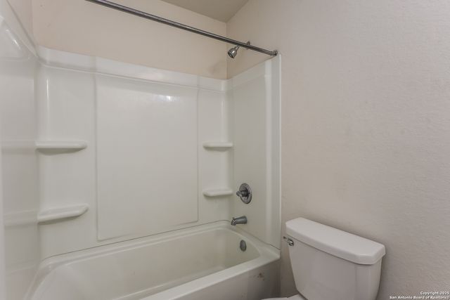 907 Liberty, Seguin, TX 78155