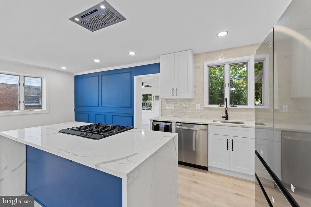2523 SHADYSIDE AVE, Suitland, MD 20746