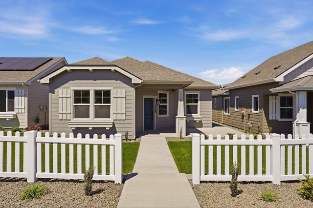 2587 N Rydal Ln, Liberty Lake, WA 99019 property photo