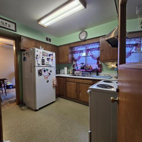 350 Rountree Avenue, Platteville, WI 53818