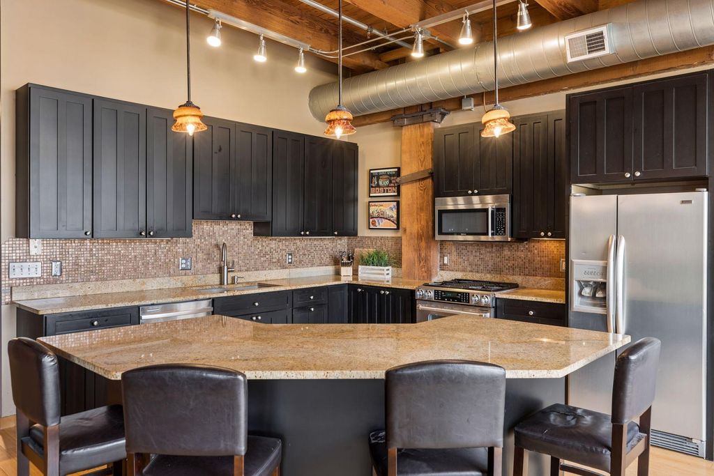 607 Washington Avenue S 307, Minneapolis, MN 55415 — photo 5