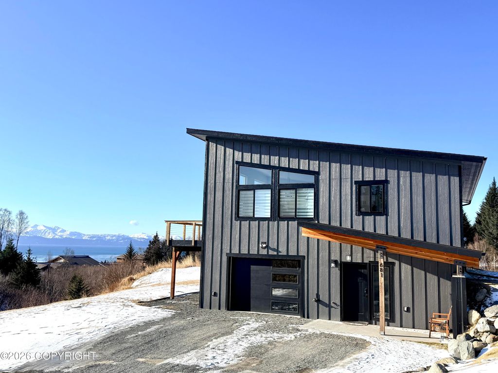 681 Nelson Avenue, Homer, AK 99603