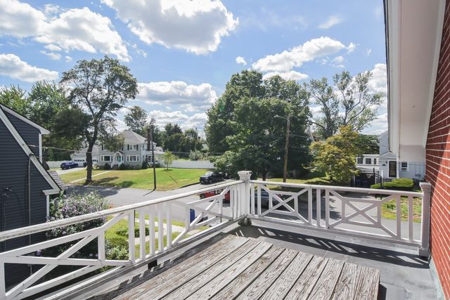 12 Houston Ave, Methuen, MA 01844