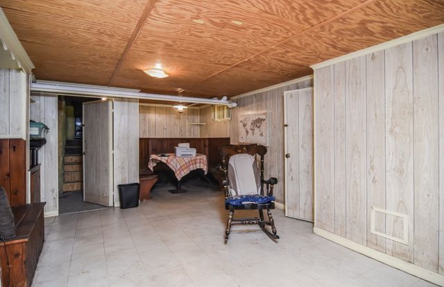 12 Houston Ave, Methuen, MA 01844