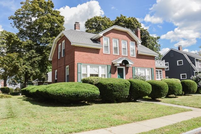 12 Houston Ave, Methuen, MA 01844