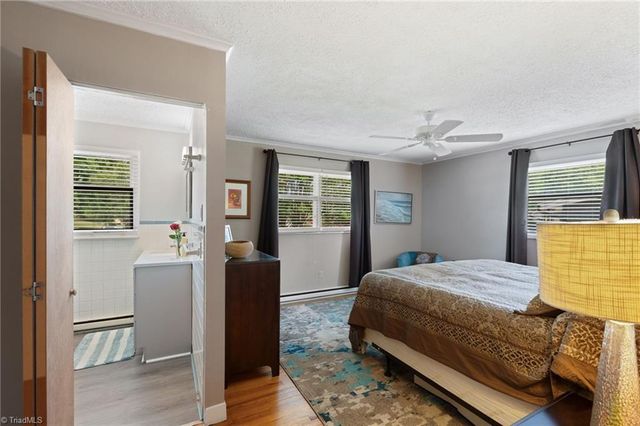 116 Lakeview Circle, Thomasville, NC 27360
