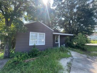 702 Lawyers Lane, Columbus, GA 31906