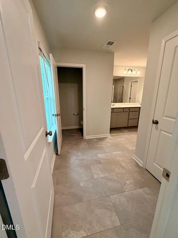 215 Broomside Avenue, Raleigh, NC 27603