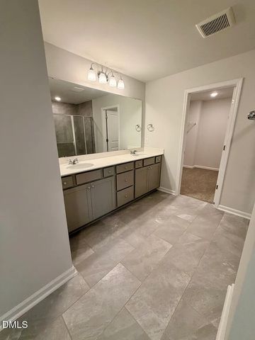 215 Broomside Avenue, Raleigh, NC 27603