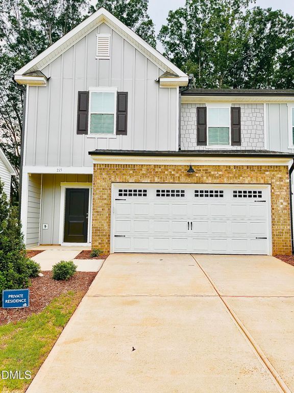 215 Broomside Avenue, Raleigh, NC 27603