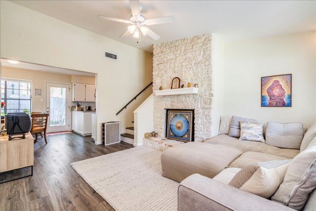 800 Terrell Hill DR, Austin, TX 78704