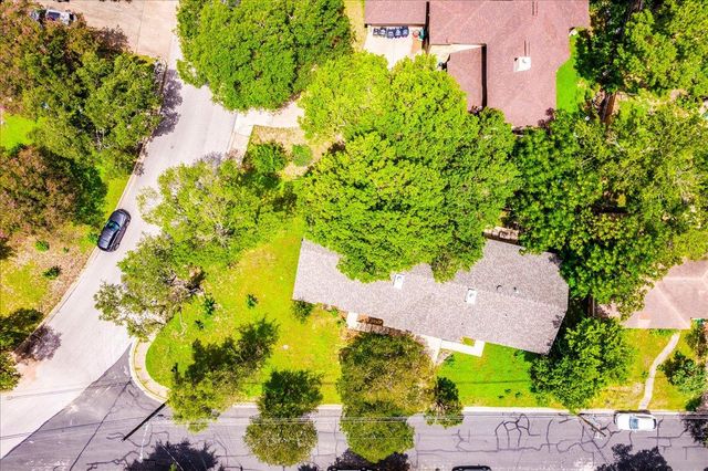 800 Terrell Hill DR, Austin, TX 78704