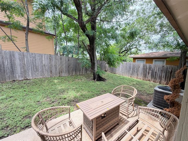 800 Terrell Hill DR, Austin, TX 78704