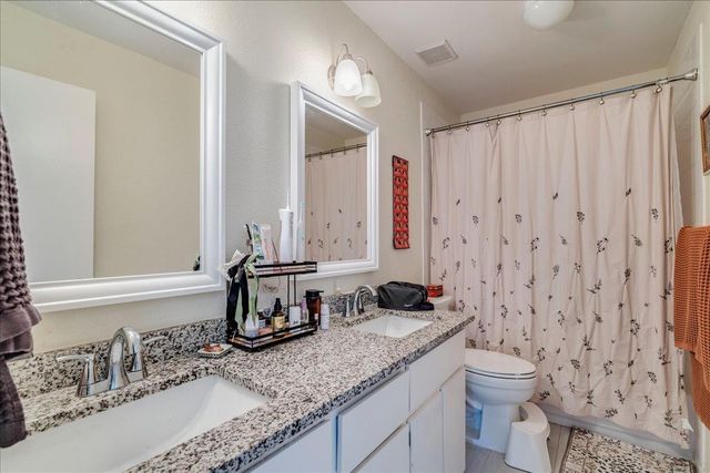 800 Terrell Hill DR, Austin, TX 78704