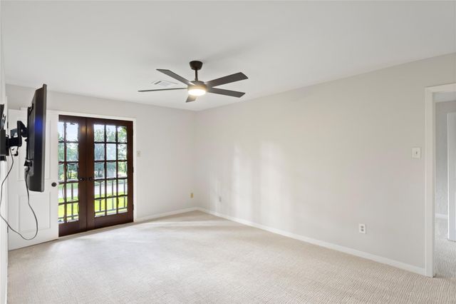 318 Lakeshore Drive, El Lago, TX 77586
