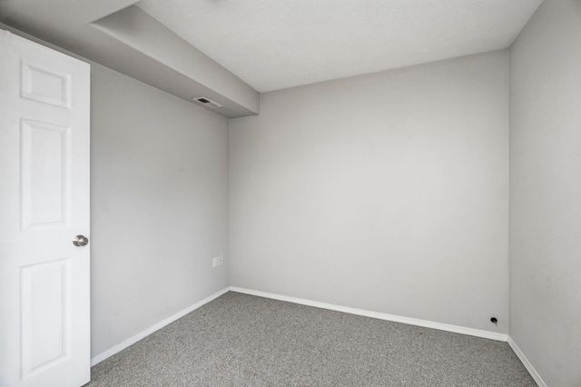 6840 N Oxford Ln, Spokane, WA 99208