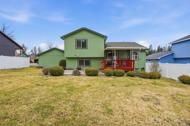 6840 N Oxford Ln, Spokane, WA 99208