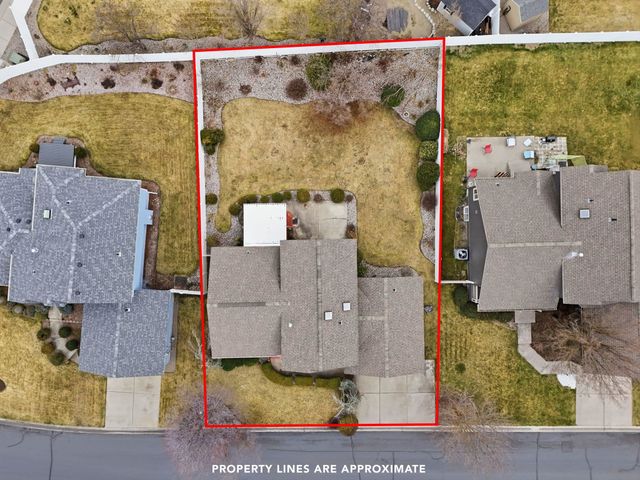 6840 N Oxford Ln, Spokane, WA 99208