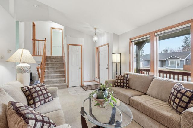6840 N Oxford Ln, Spokane, WA 99208