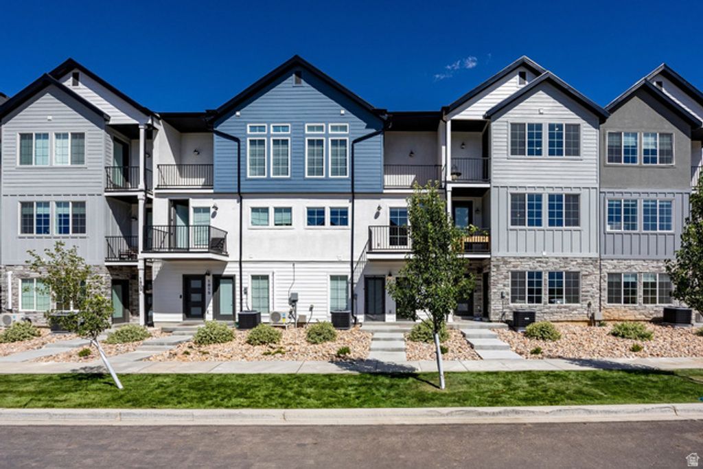 1819 S 920 E, Heber City, UT 84032 — exterior