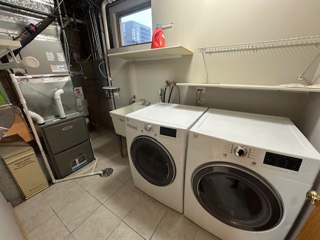 590 Alice Place, Elgin, IL 60123