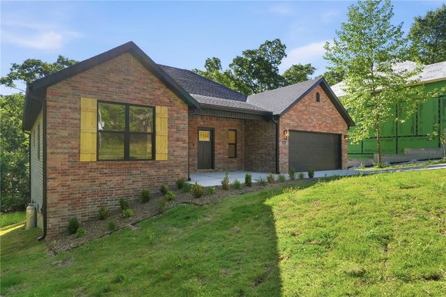 16 Burwell Drive, Bella Vista, AR 72714