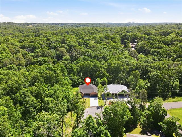 16 Burwell Drive, Bella Vista, AR 72714