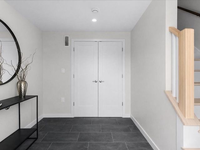 65 Eliot St, Natick, MA 01760