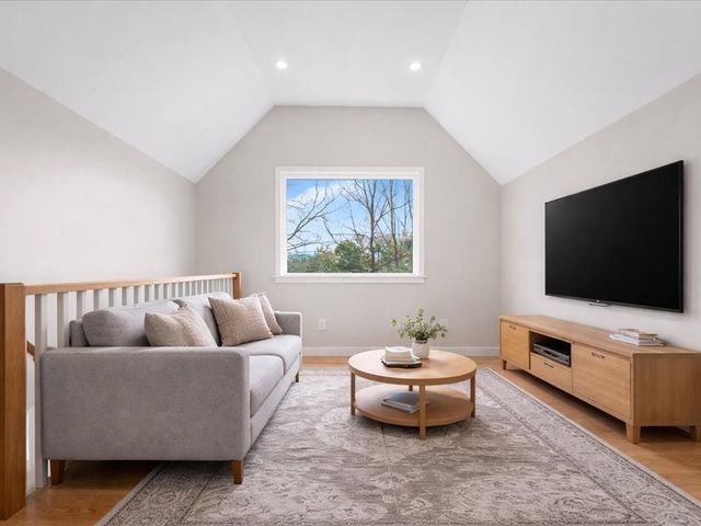 65 Eliot St, Natick, MA 01760