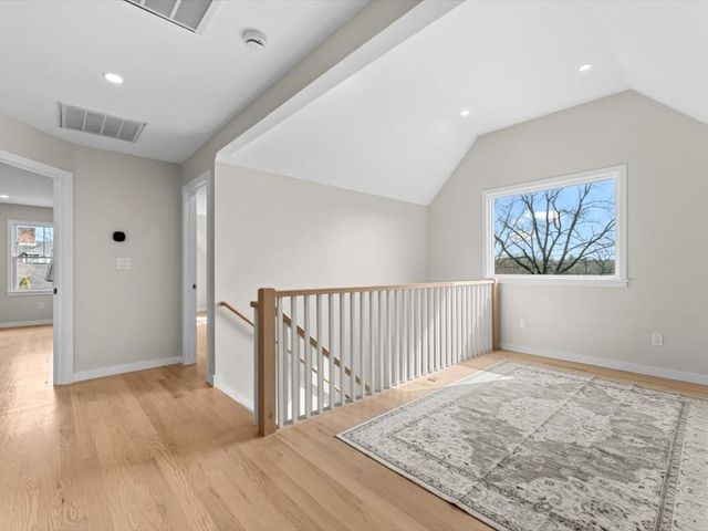 65 Eliot St, Natick, MA 01760