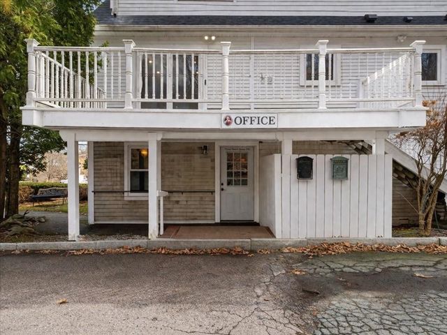 65 Eliot St, Natick, MA 01760