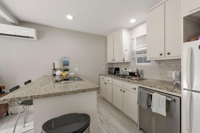 3312 Crawford Street, Houston, TX 77004