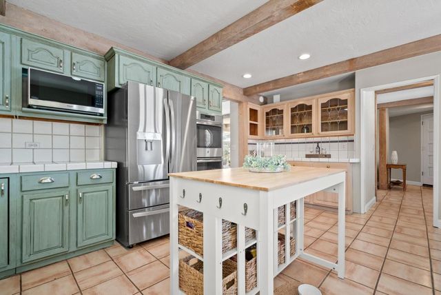 3225 Hillman Lane, Royal Oaks, CA 95076