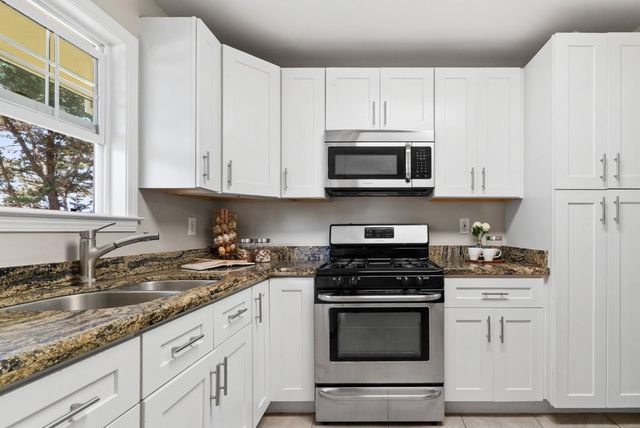 3225 Hillman Lane, Royal Oaks, CA 95076