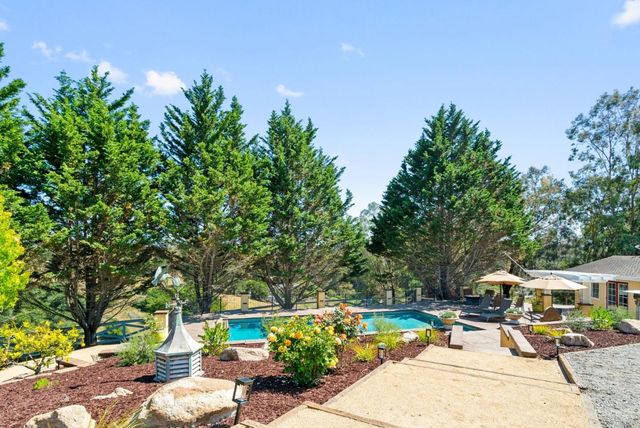 3225 Hillman Lane, Royal Oaks, CA 95076