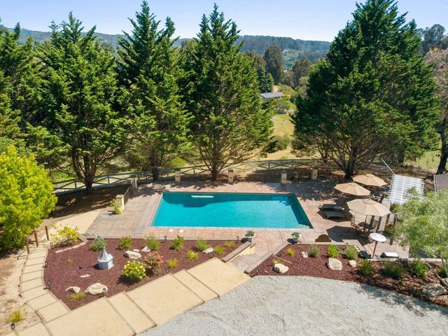 3225 Hillman Lane, Royal Oaks, CA 95076