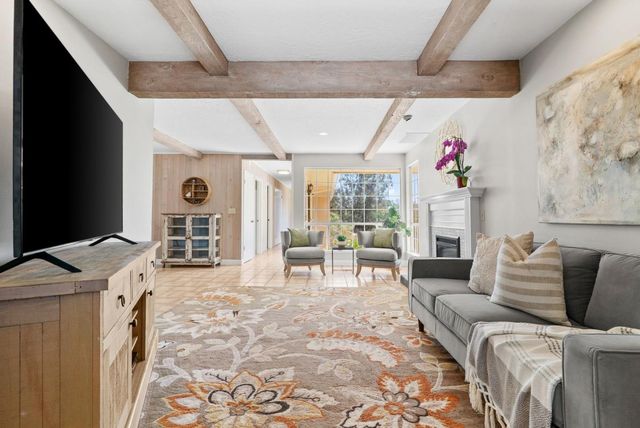 3225 Hillman Lane, Royal Oaks, CA 95076