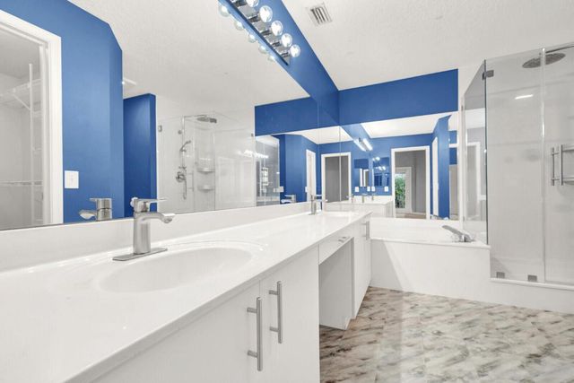 444 Coral Cove Drive, Juno Beach, FL 33408