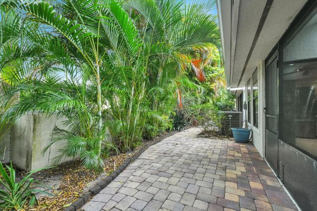 444 Coral Cove Drive, Juno Beach, FL 33408