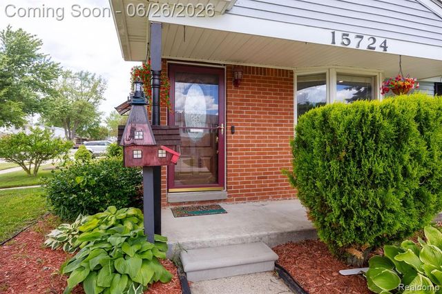 15724 Leader Street, Taylor, MI 48180