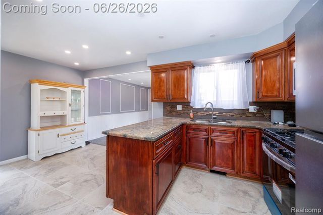 15724 Leader Street, Taylor, MI 48180