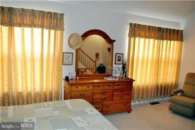 2517 WOODROW WILSON DR, Herndon, VA 20171