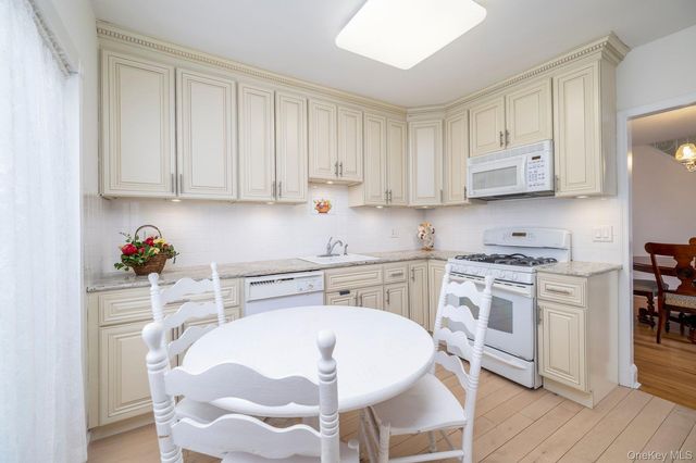 77 Lawson Avenue, East Rockaway, NY 11518