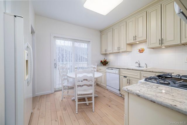 77 Lawson Avenue, East Rockaway, NY 11518