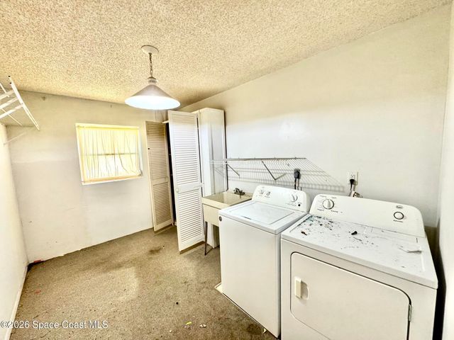 462 Port Malabar Boulevard NE, Palm Bay, FL 32905