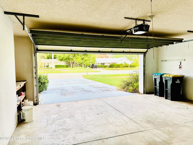 462 Port Malabar Boulevard NE, Palm Bay, FL 32905