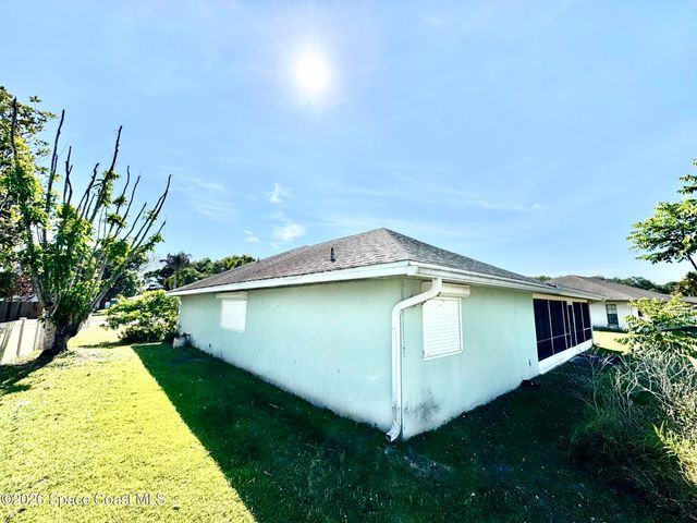 462 Port Malabar Boulevard NE, Palm Bay, FL 32905