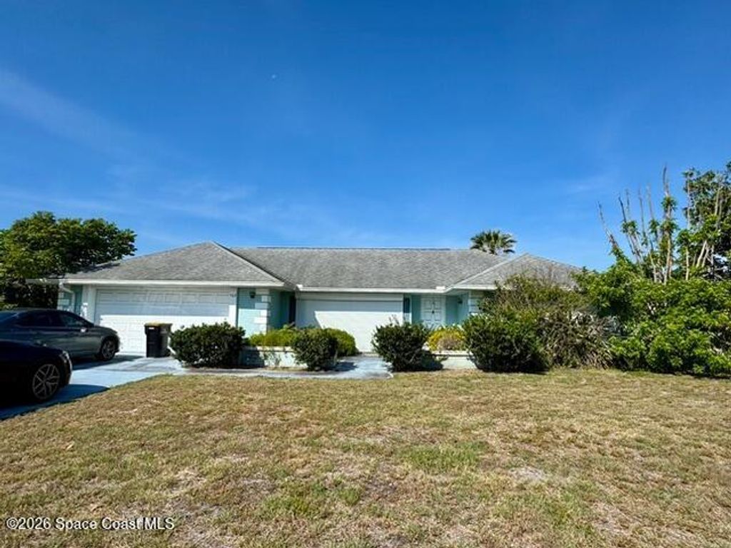462 Port Malabar Boulevard NE, Palm Bay, FL 32905