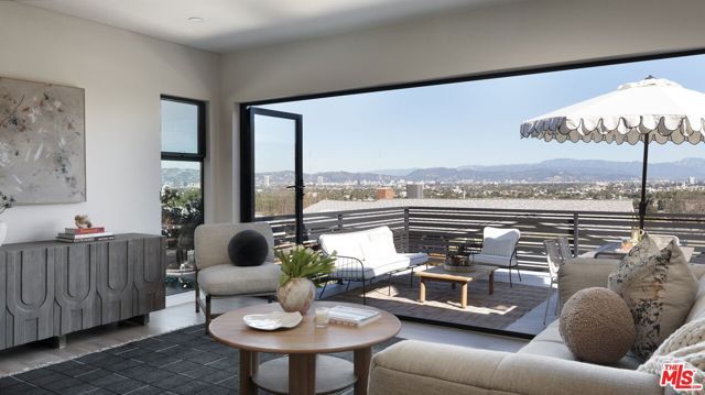 4100 Don Diablo Drive, Los Angeles, CA 90008